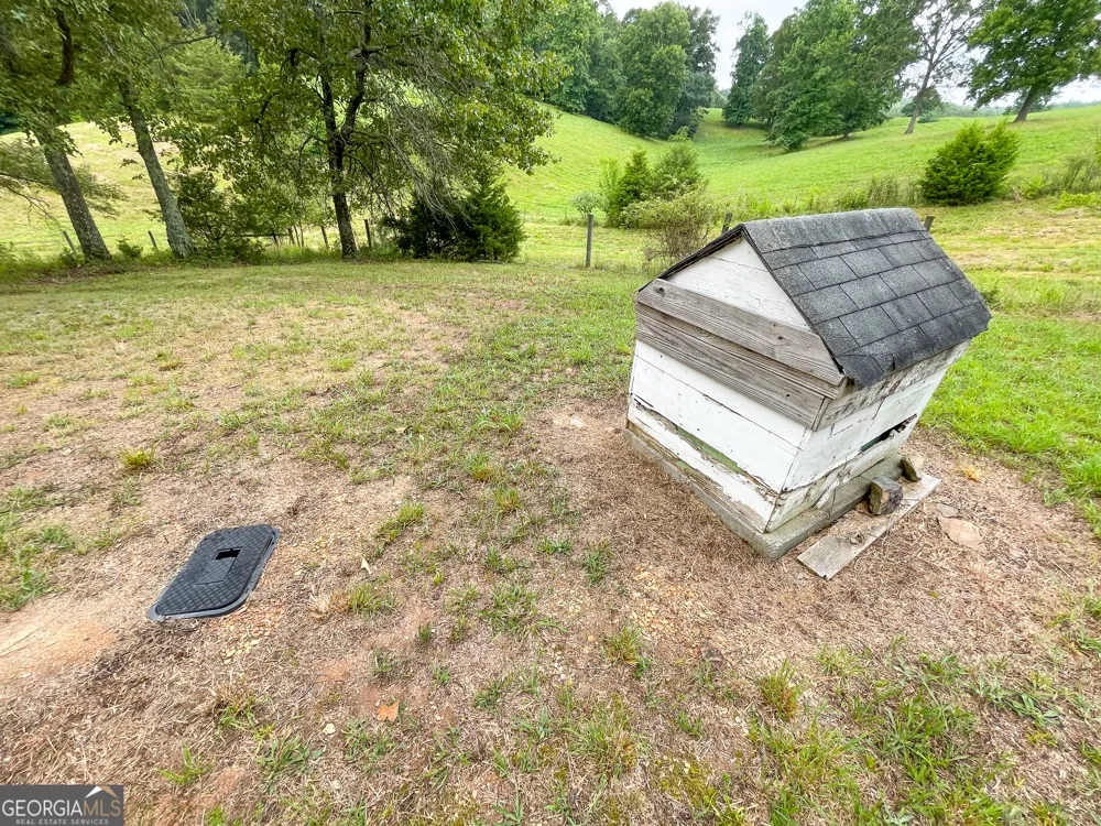 135 Evans RD NW Rydal, GA 30171