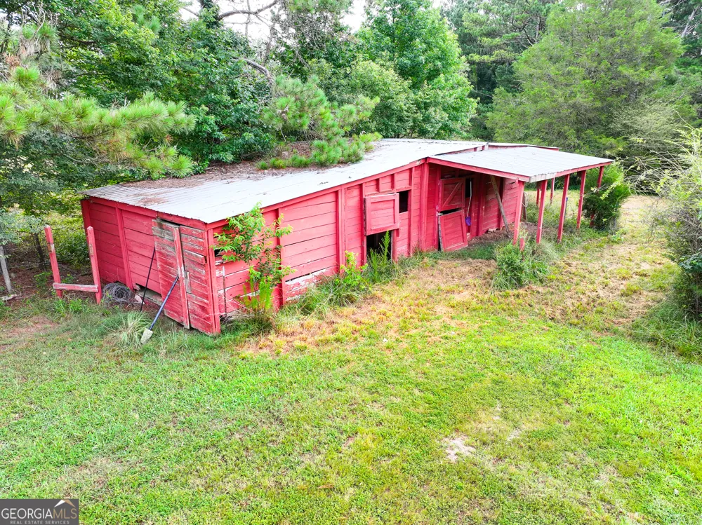 135 Evans RD NW Rydal, GA 30171