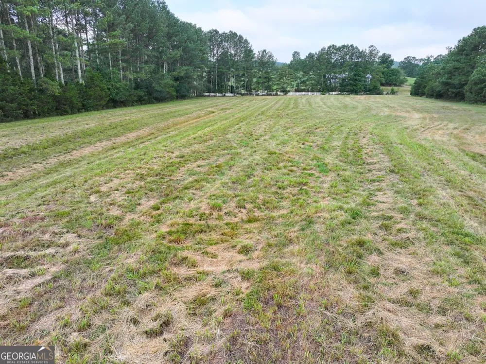 135 Evans RD NW Rydal, GA 30171