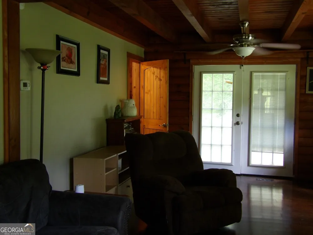 3096 Campground RD Winston, GA 30187