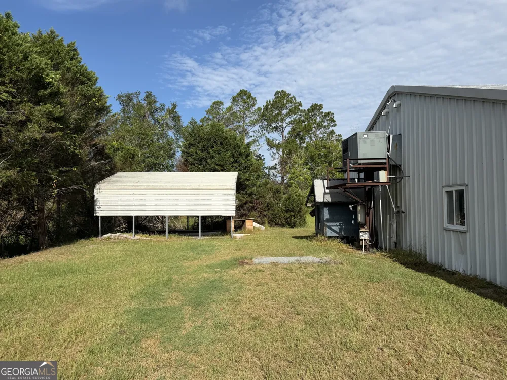 134 Brandy CT Sparks, GA 31647