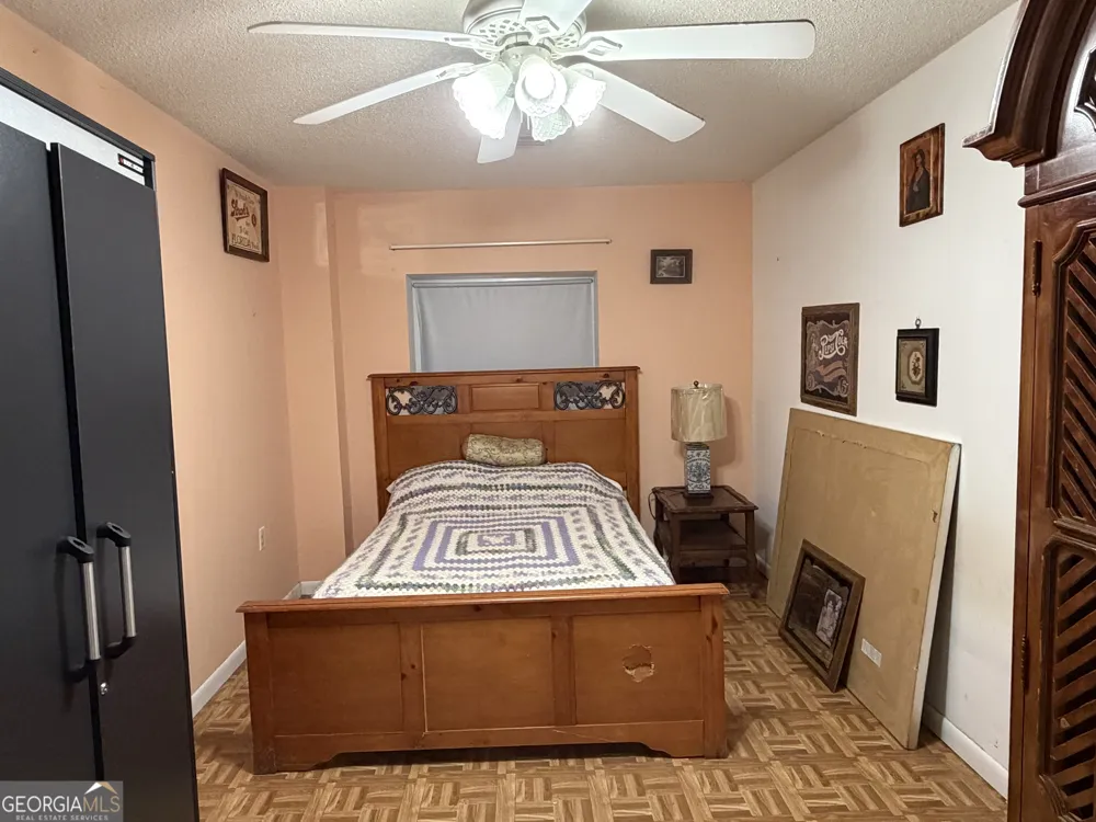 134 Brandy CT Sparks, GA 31647