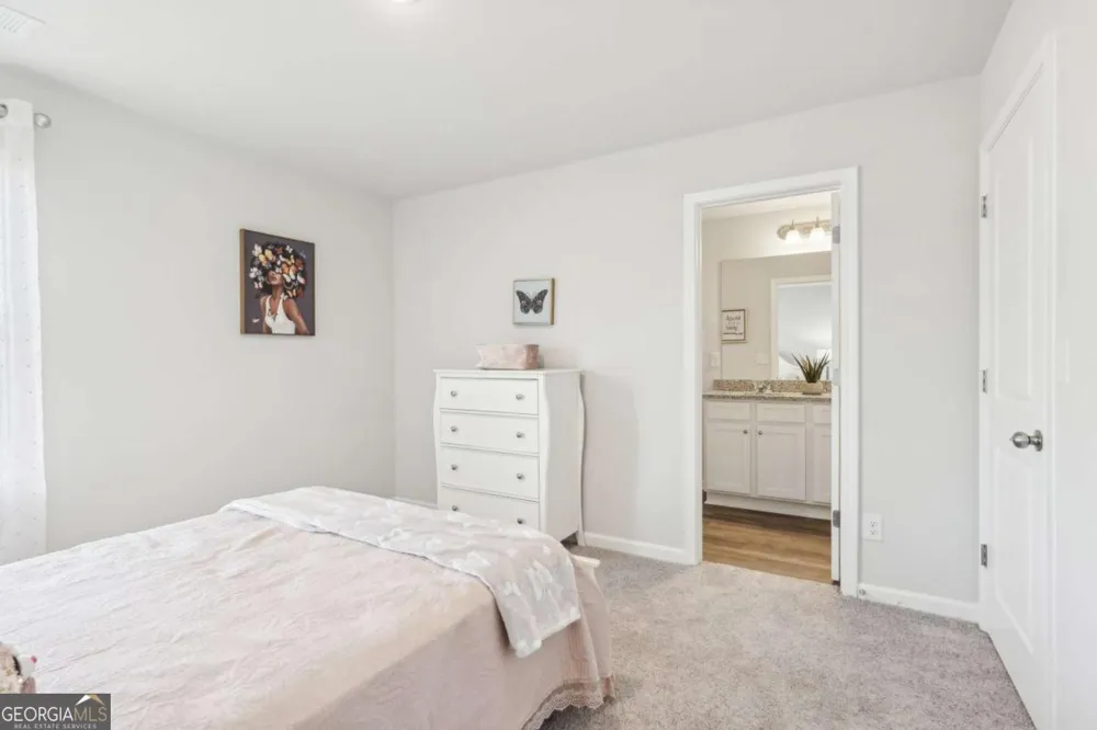 102 Vickers Point DR Fairburn, GA 30213