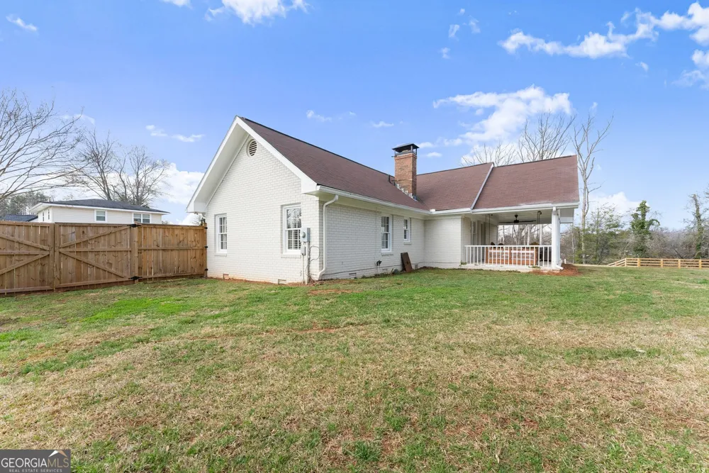 63 Angel LN Cleveland, GA 30528