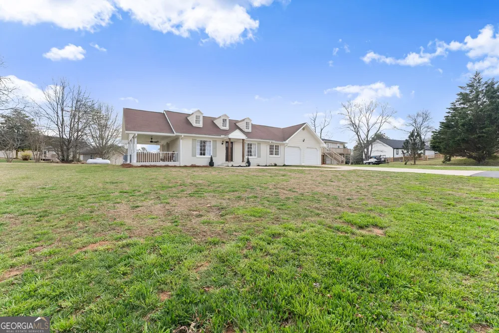 63 Angel LN Cleveland, GA 30528