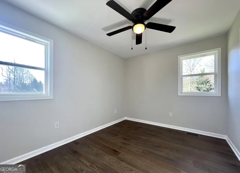 63 Angel LN Cleveland, GA 30528