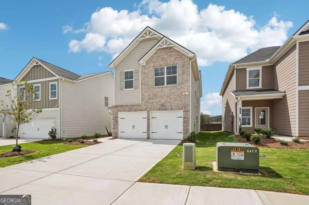 104 Vickers Point DR Fairburn, GA 30213