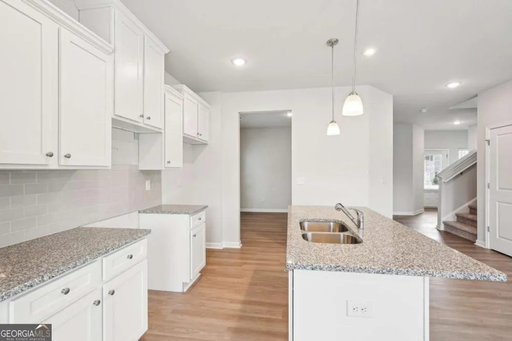 104 Vickers Point DR Fairburn, GA 30213