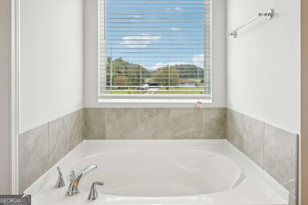 104 Vickers Point DR Fairburn, GA 30213