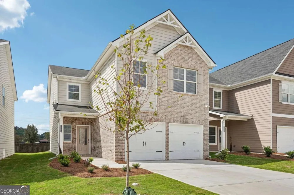104 Vickers Point DR Fairburn, GA 30213