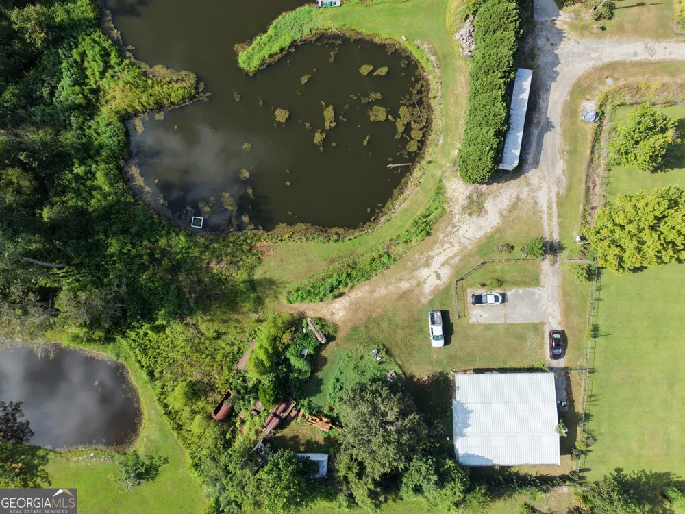 135 Brandy CT Sparks, GA 31647