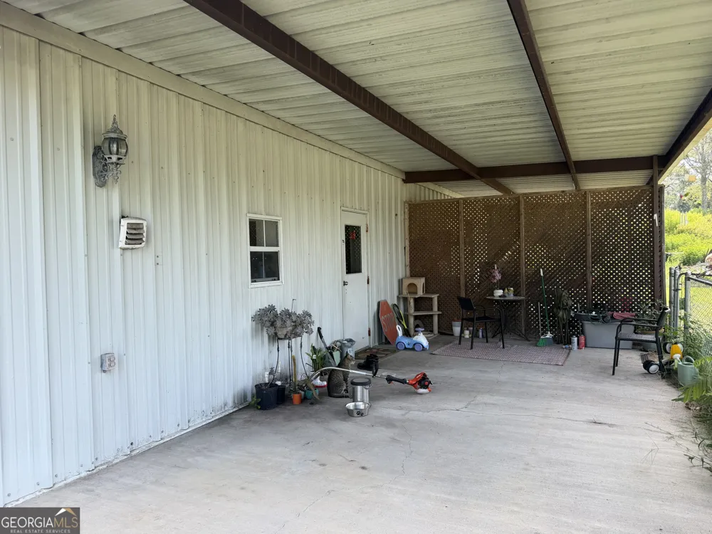 135 Brandy CT Sparks, GA 31647