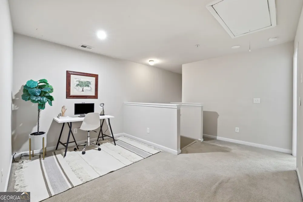 969 Brownstone LN Marietta, GA 30008