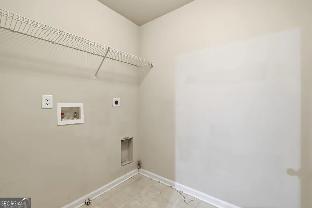 969 Brownstone LN Marietta, GA 30008