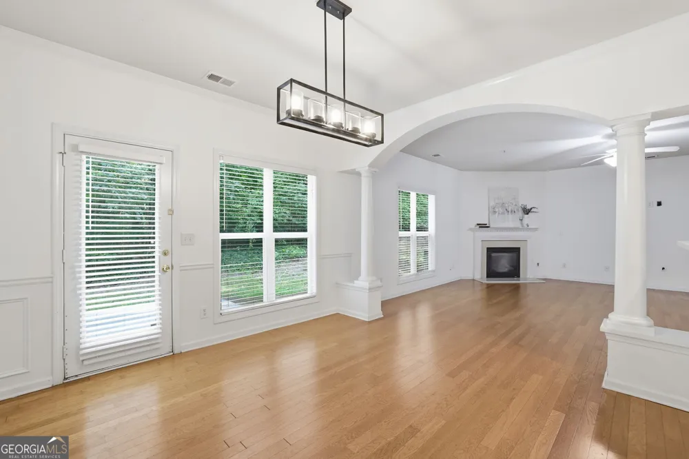 969 Brownstone LN Marietta, GA 30008