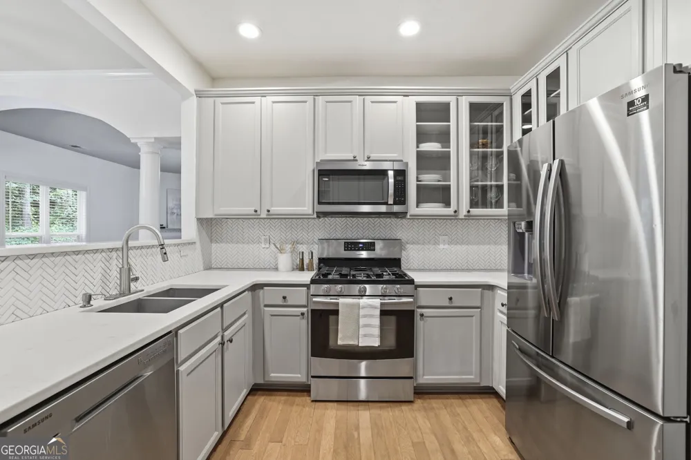 969 Brownstone LN Marietta, GA 30008
