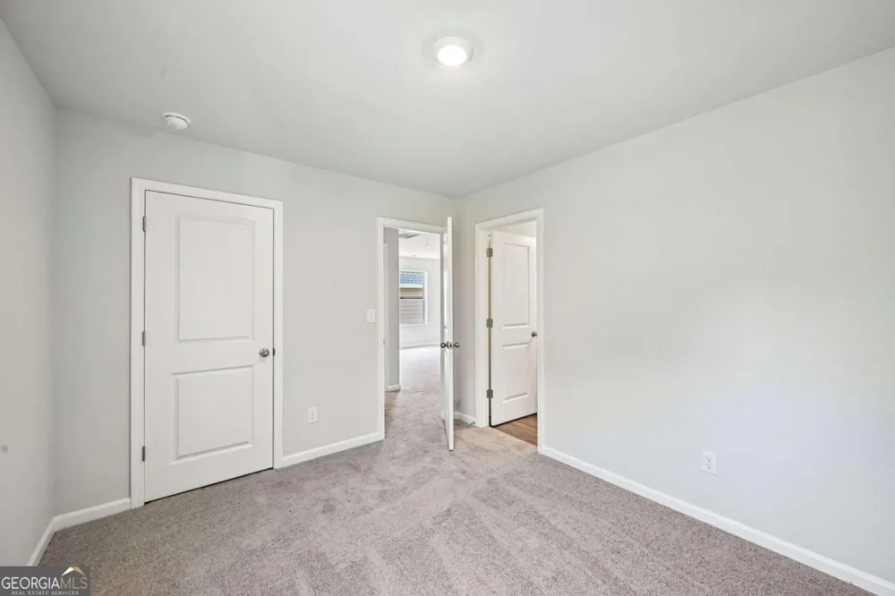 105 Vickers Point DR Fairburn, GA 30213