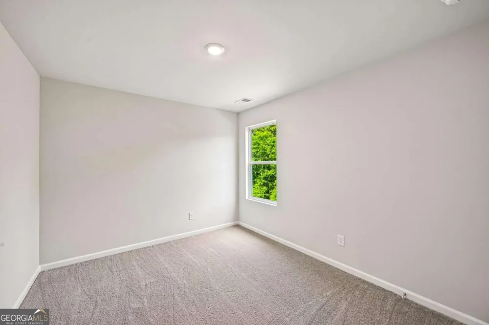 105 Vickers Point DR Fairburn, GA 30213