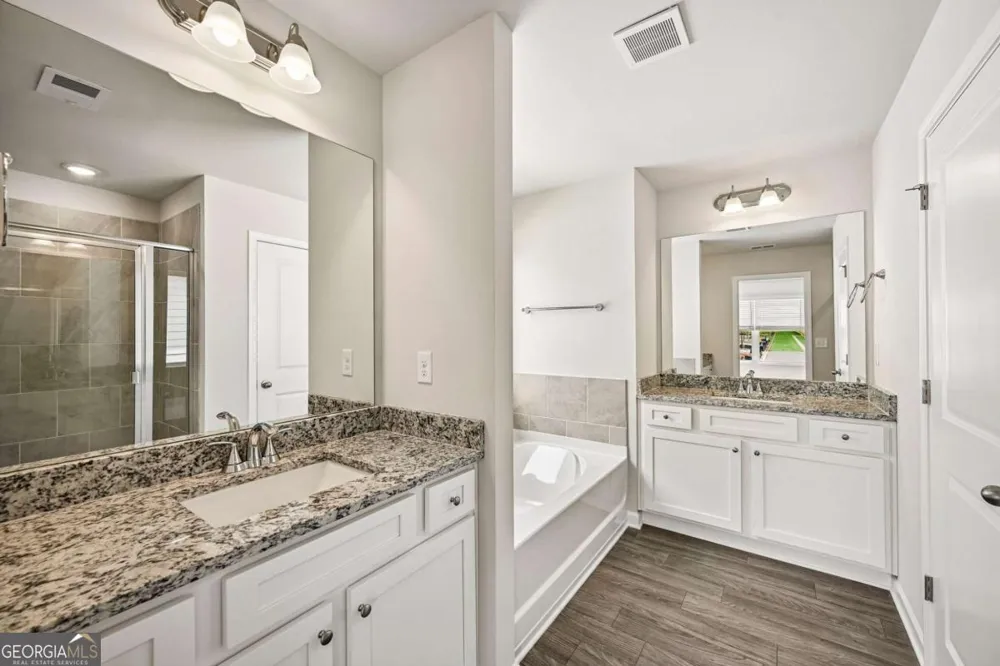 105 Vickers Point DR Fairburn, GA 30213