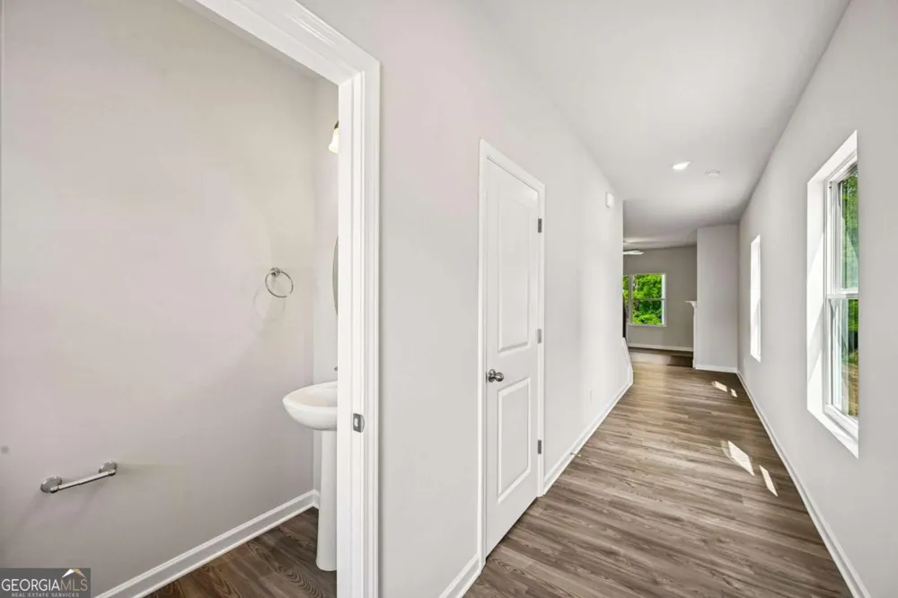 105 Vickers Point DR Fairburn, GA 30213
