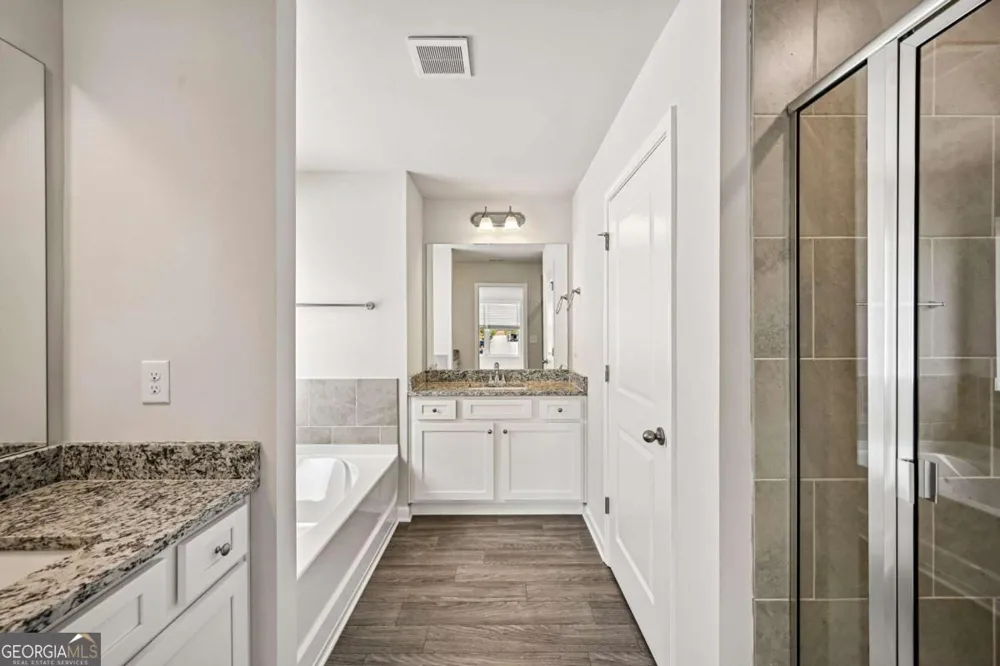 105 Vickers Point DR Fairburn, GA 30213