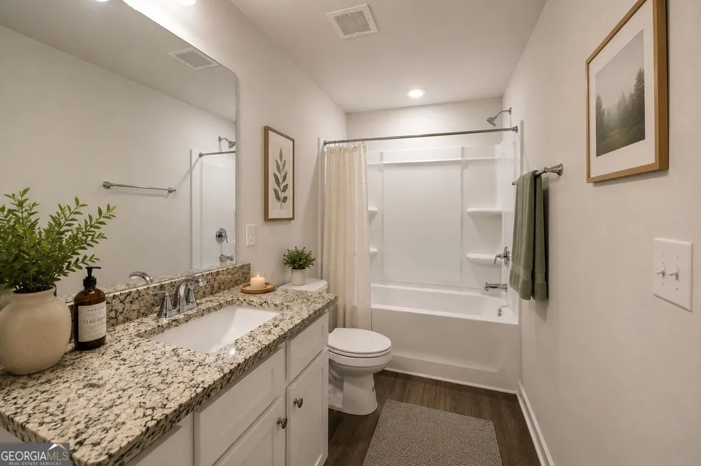 105 Vickers Point DR Fairburn, GA 30213