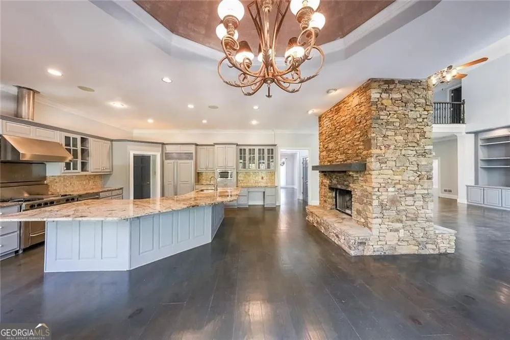 2747 Lockerly LN Duluth, GA 30097