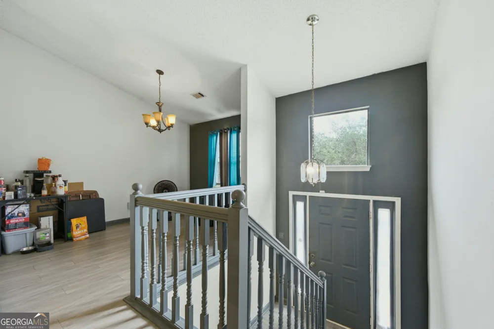 7106 Oakwood CIR Rex, GA 30273