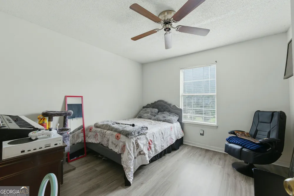 7106 Oakwood CIR Rex, GA 30273