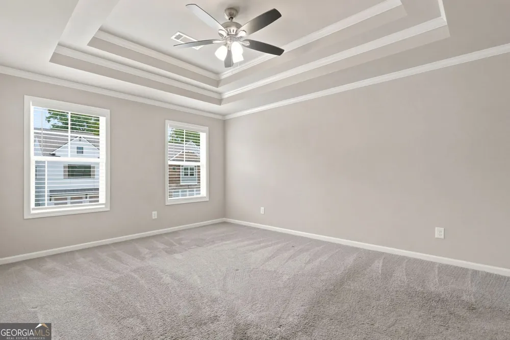 5052 Silver Fox RD Oakwood, GA 30566