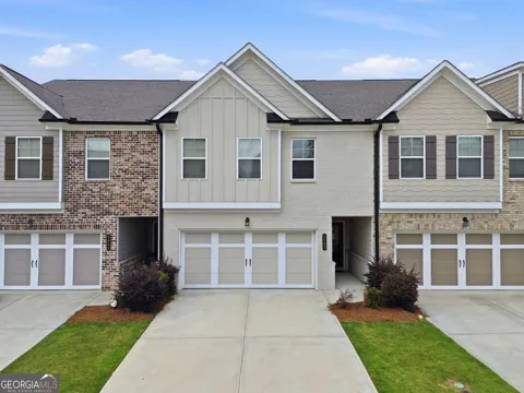 5052 Silver Fox RD