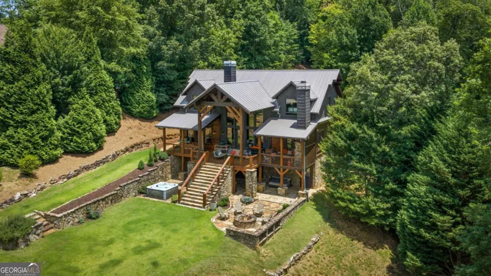 355 Old Camp LOOP Morganton, GA 30560
