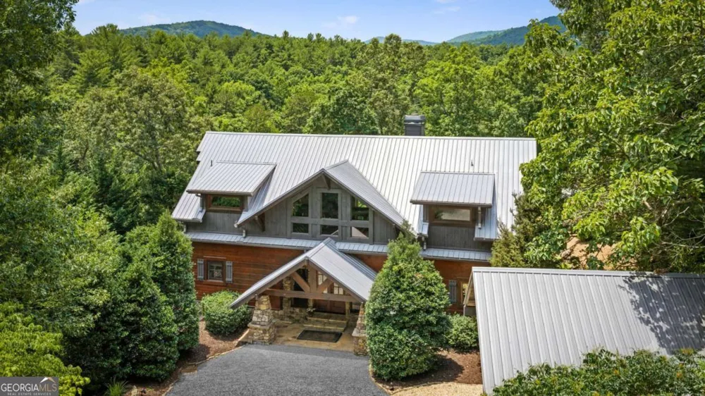 355 Old Camp LOOP Morganton, GA 30560