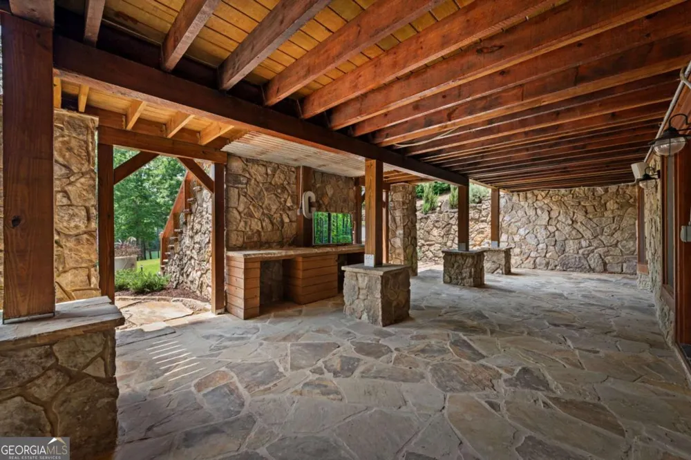 355 Old Camp LOOP Morganton, GA 30560