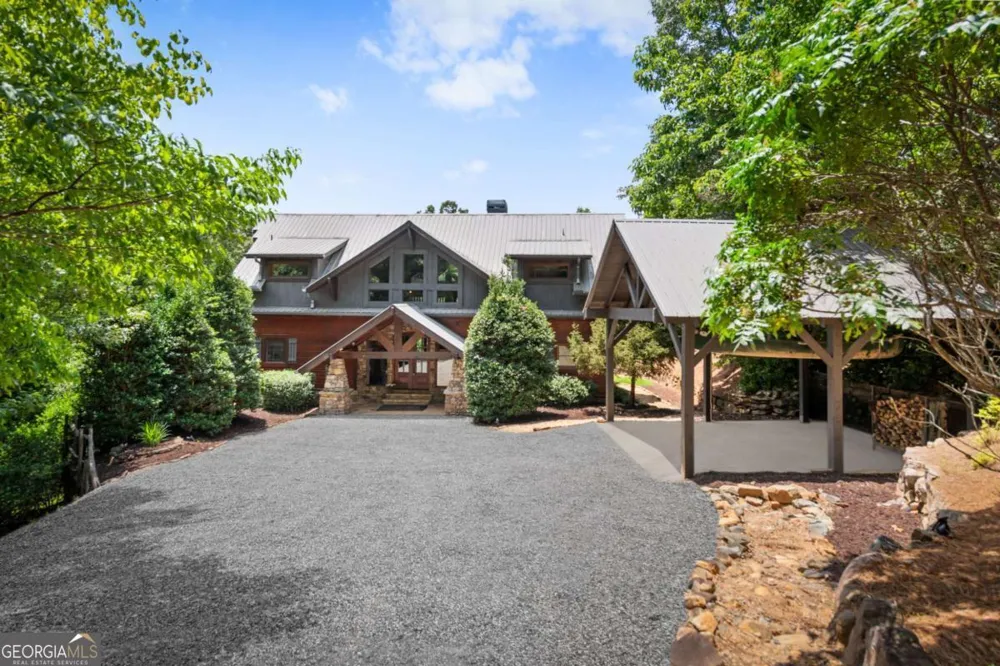 355 Old Camp LOOP Morganton, GA 30560