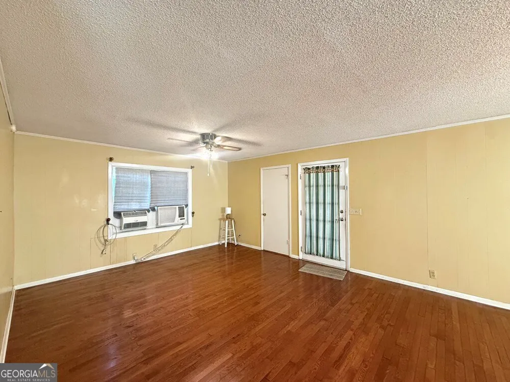 905 Goodman ST Sparks, GA 31647