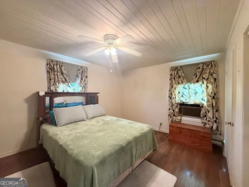 905 Goodman ST Sparks, GA 31647