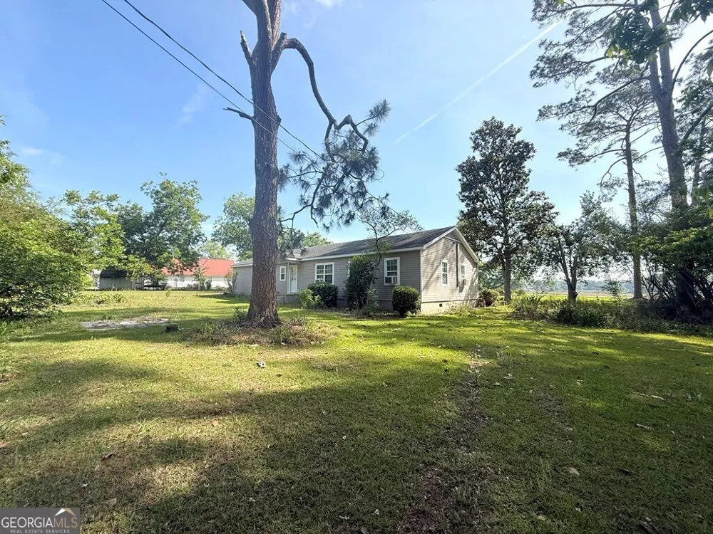 905 Goodman ST Sparks, GA 31647