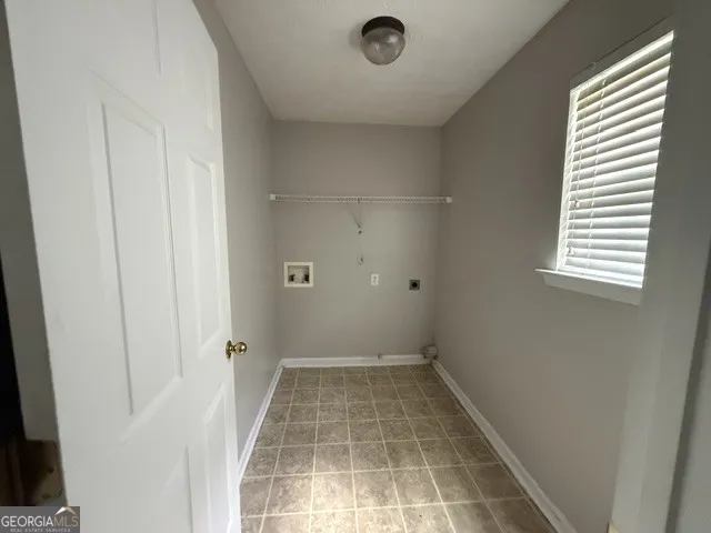 743 Mesa RD McDonough, GA 30253
