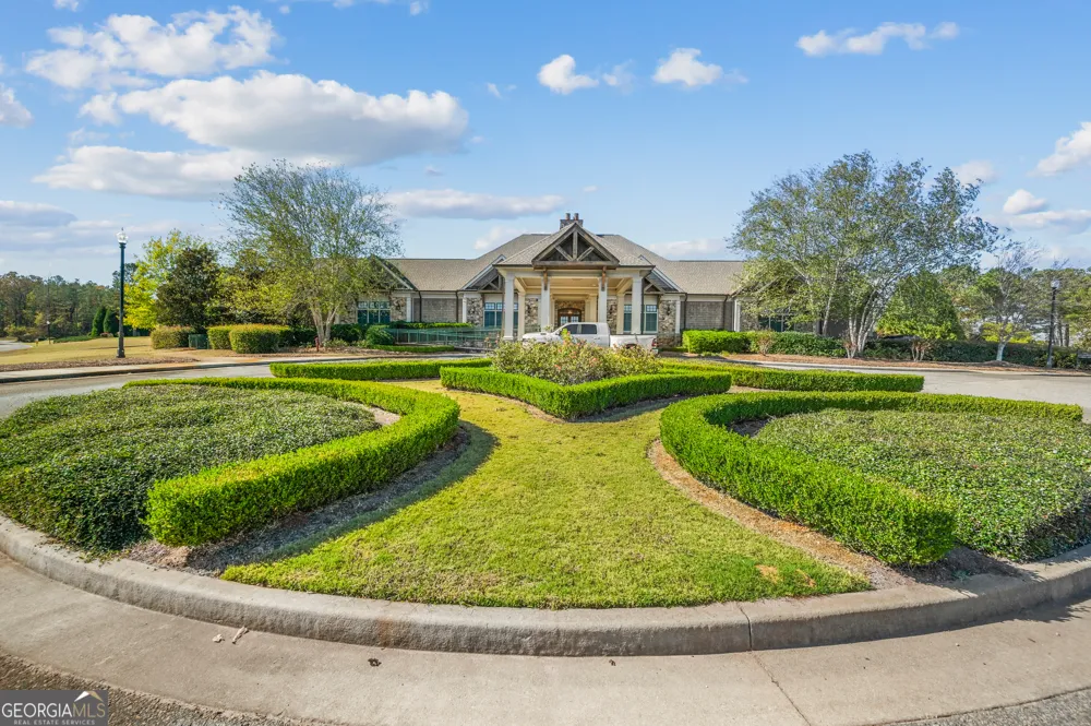 207 Forest Pointe DR Forsyth, GA 31029