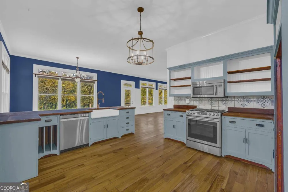 5921 Bostwick HWY Bishop, GA 30621