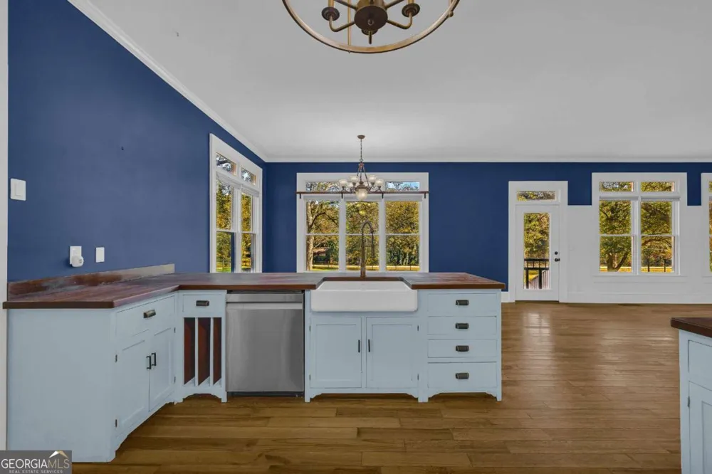 5921 Bostwick HWY Bishop, GA 30621