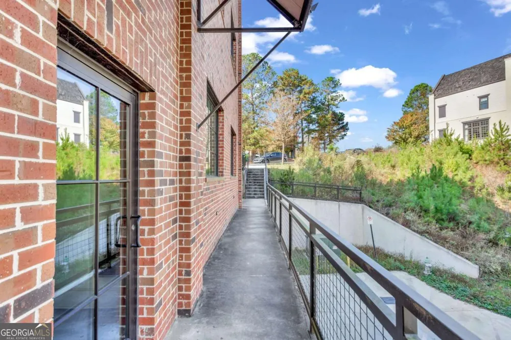10625 Serenbe LN Chattahoochee Hills, GA 30268