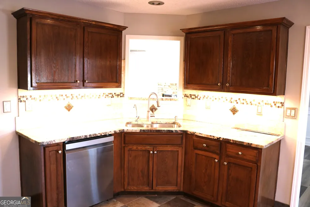 954 Downing DR Bethlehem, GA 30620