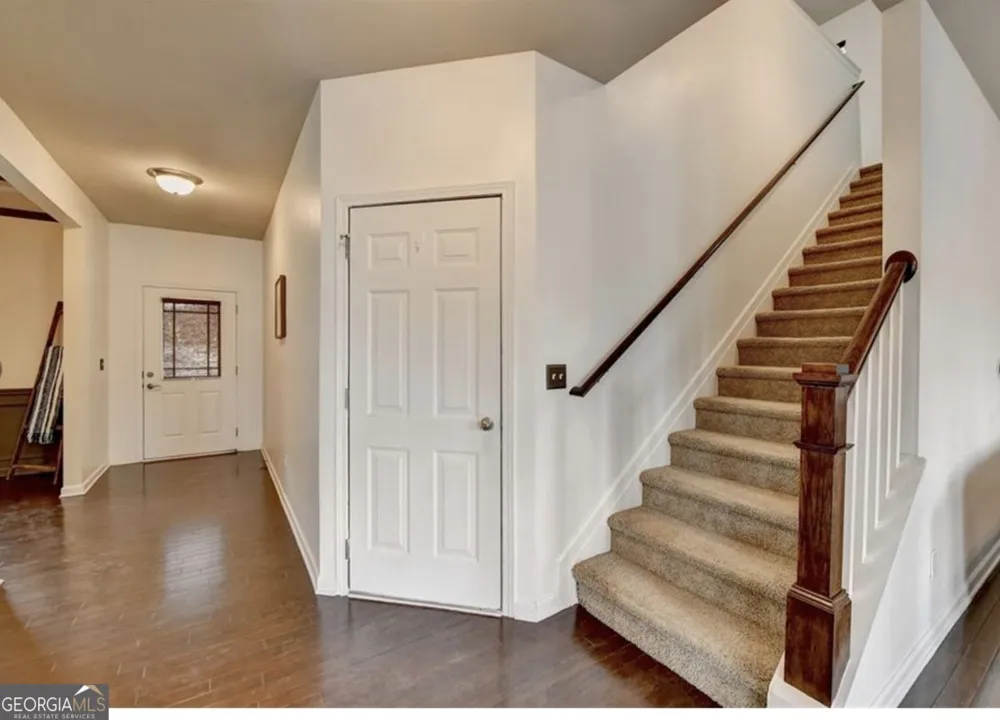 1376 Castleberry DR Buford, GA 30518