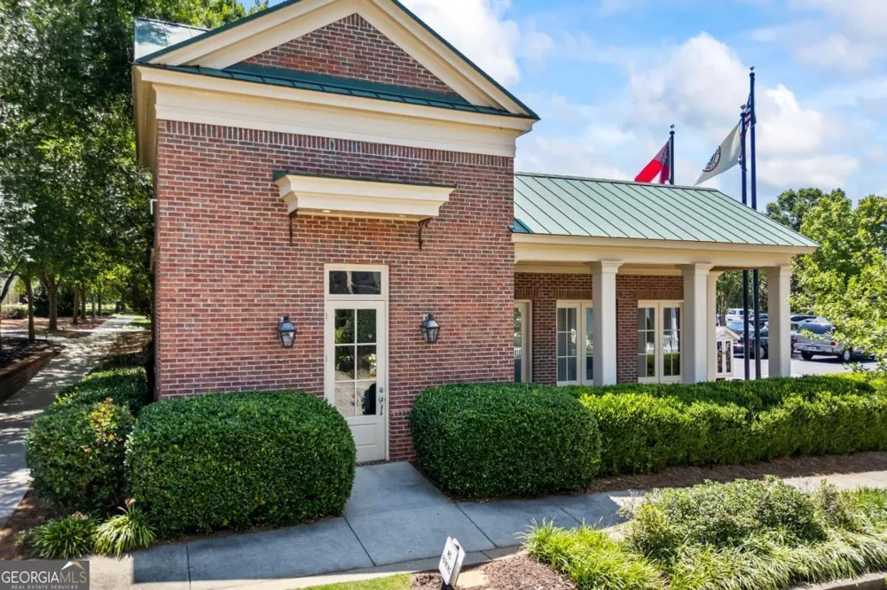 859 Commons PARK Statham, GA 30666