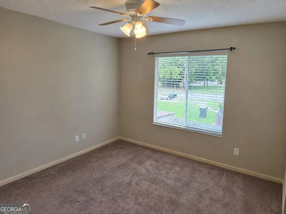 146 Stoneridge DR Warner Robins, GA 31088