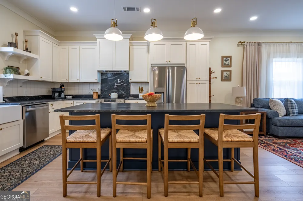 3 Parmenter ST Cartersville, GA 30120