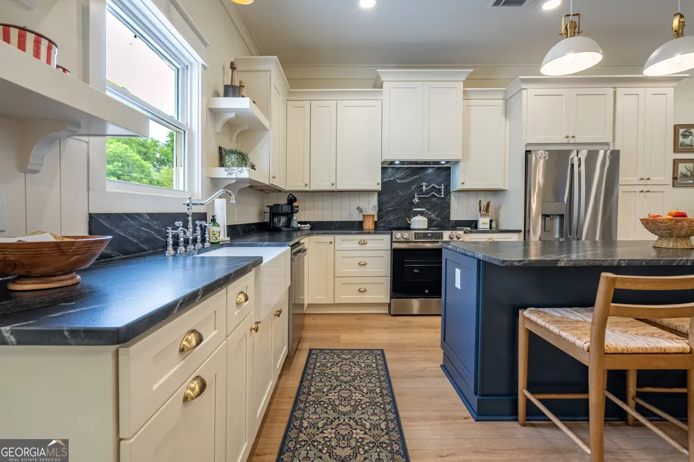 3 Parmenter ST Cartersville, GA 30120