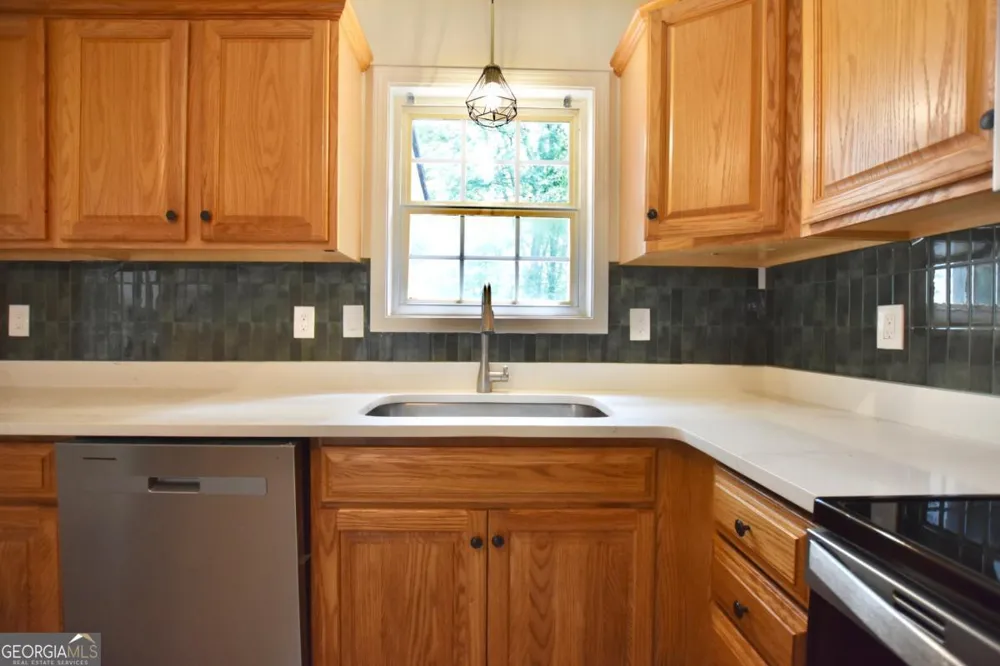544 Academy Woods DR Jefferson, GA 30549